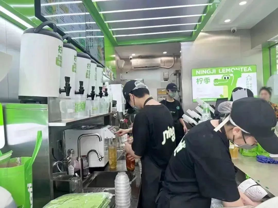 2年开店300家,柠季加盟分析