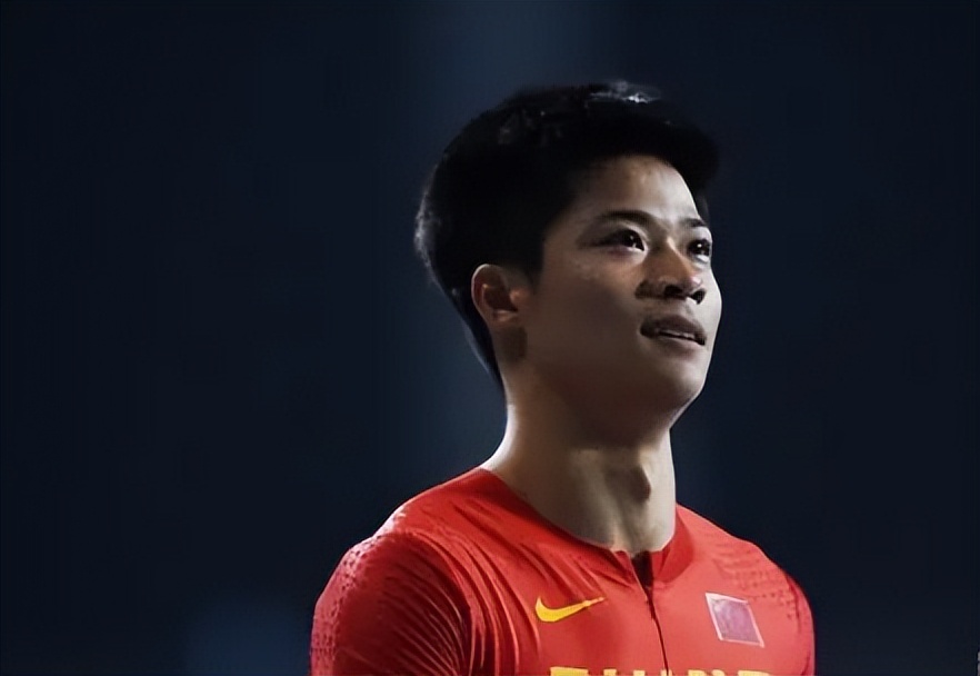 周杰伦、张凯丽、葛优、苏炳添……明星维权频上热搜为哪般？