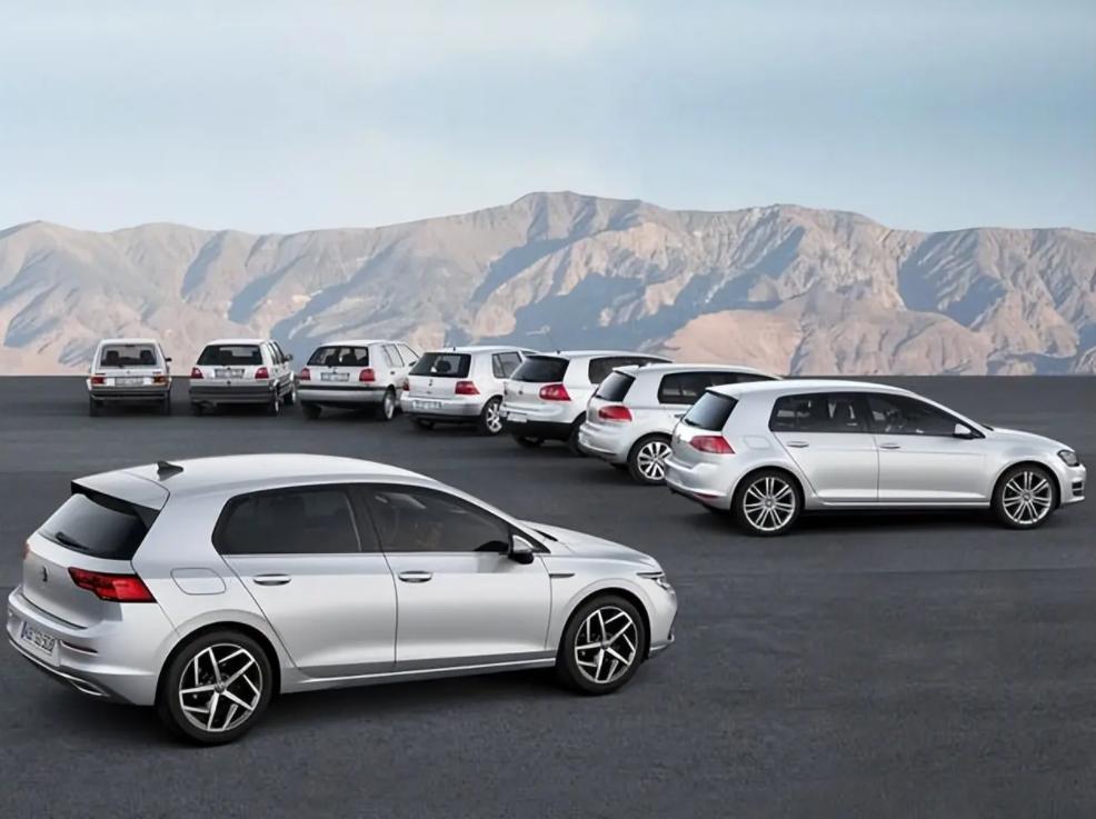 一辆汽车的寿命,一辆汽车的寿命有多长就必须换