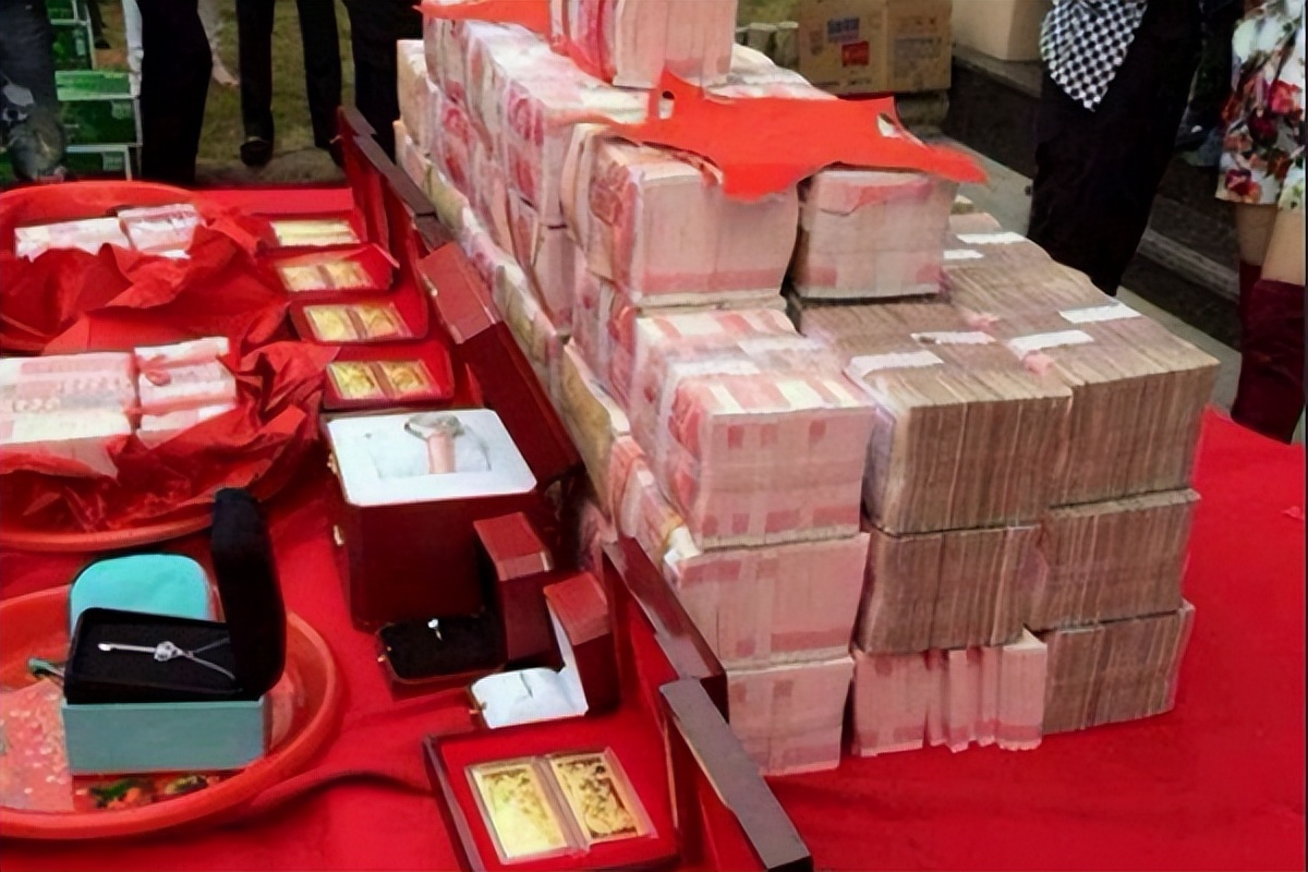 知乎、小红书和keep,网络经济“三小强”谁会先走出商业化泥潭?