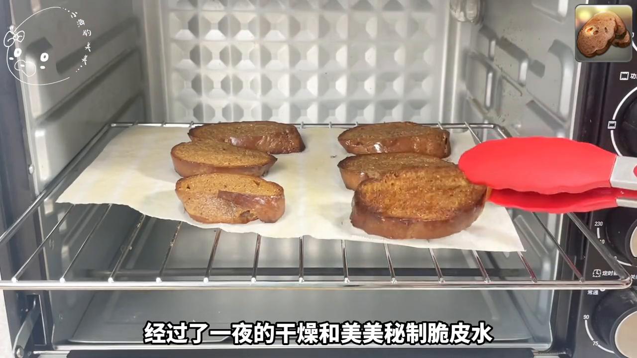 可可面包干做法烤箱,巧克力涂层面包干做法