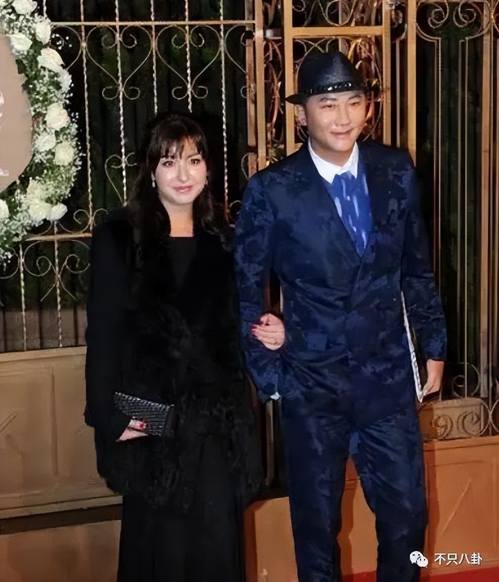 黄晓明和angelababy有没有离婚,黄晓明angelababy离婚时间