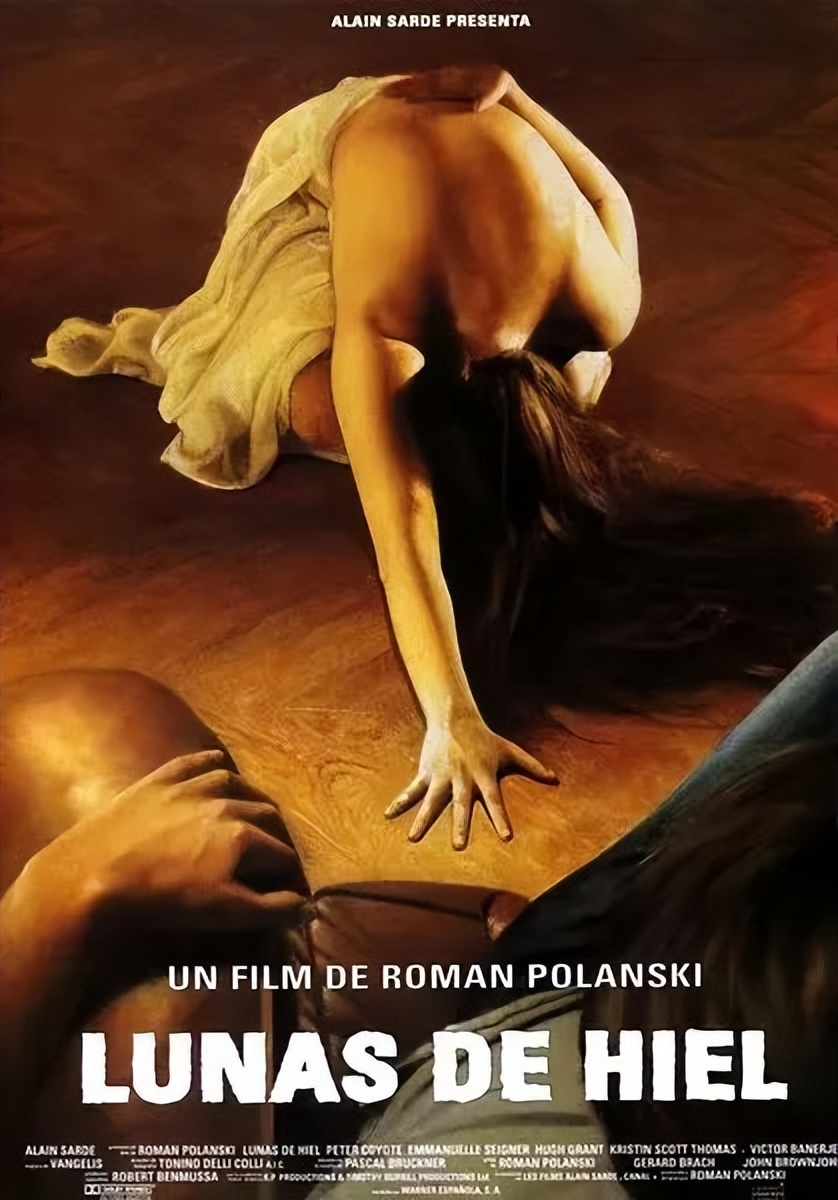 周五的傍晚，最适合观赏情色片。