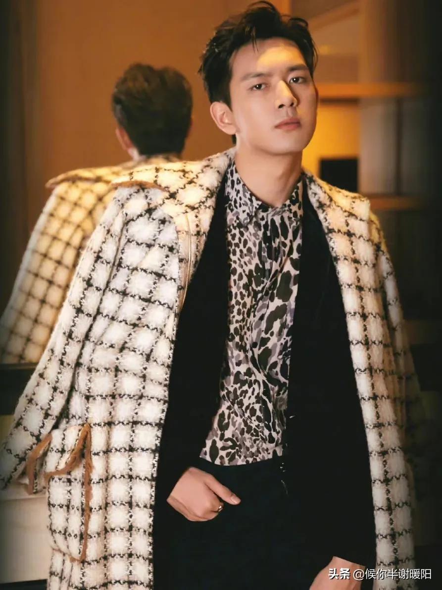 白敬亭王一博冬季穿搭,复古穿搭男士白敬亭