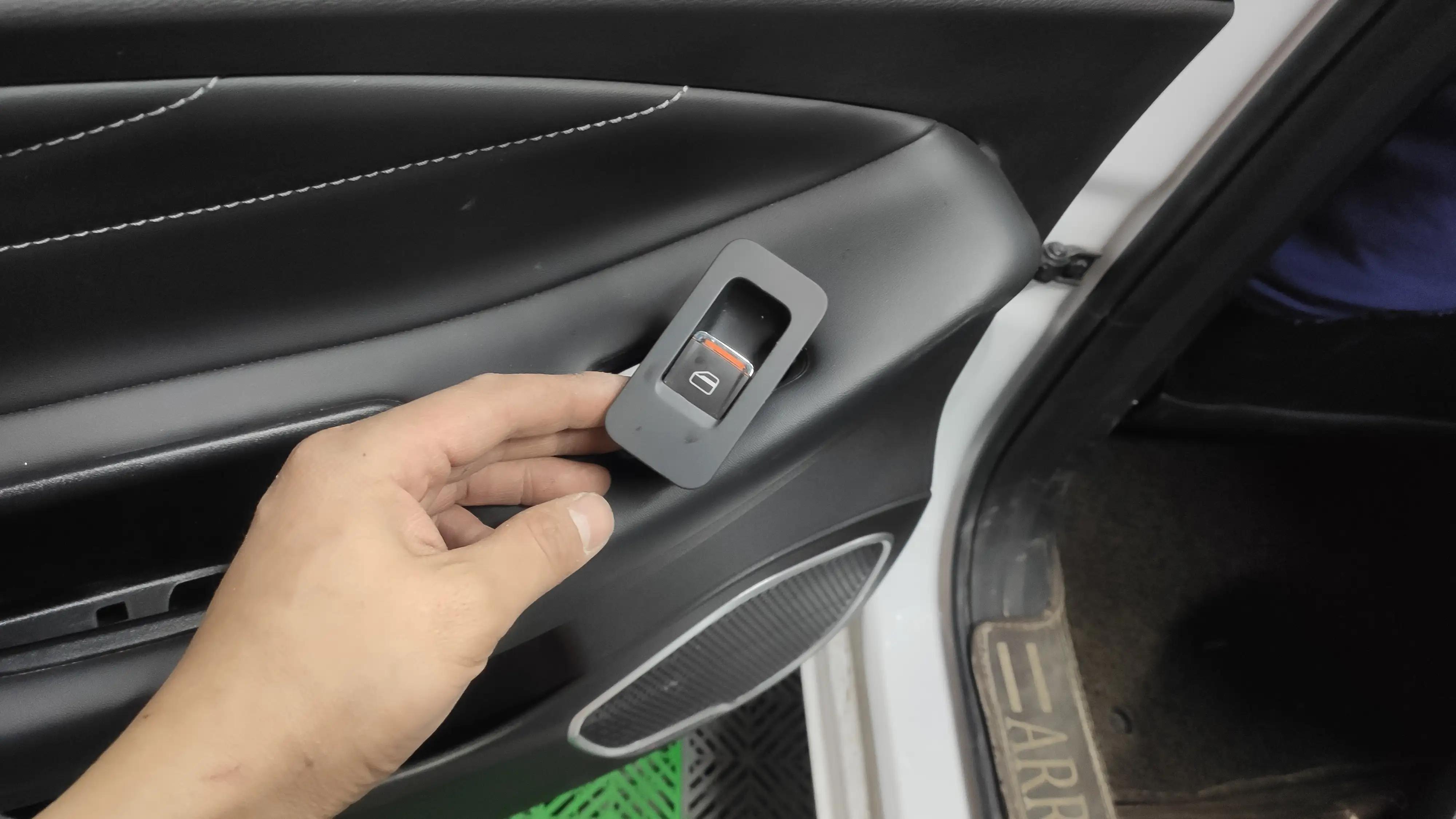 奇瑞艾瑞泽后门安装喇叭教程,艾瑞泽加装前门喇叭步骤