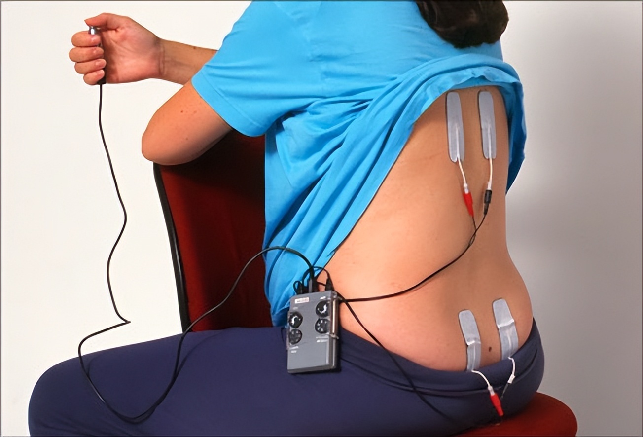 产后背痛最快缓解方法,干活累的背痛怎么缓解