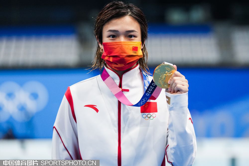 奋斗新征程非凡十年,奋进新时代建功新征程非凡十年