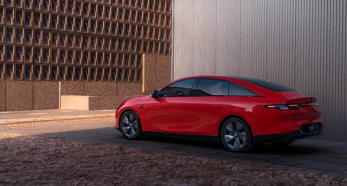 目前哪款电轿口碑最好,最新款高端电轿及价格