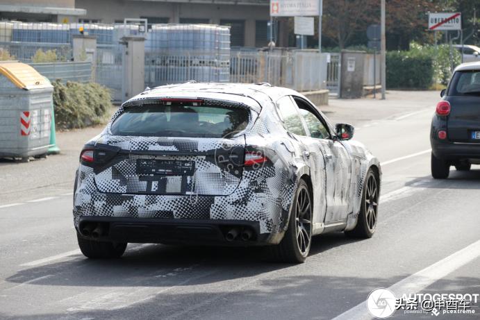 法拉利fuvpurosangue冰蓝色,法拉利fuvpurosangue发布