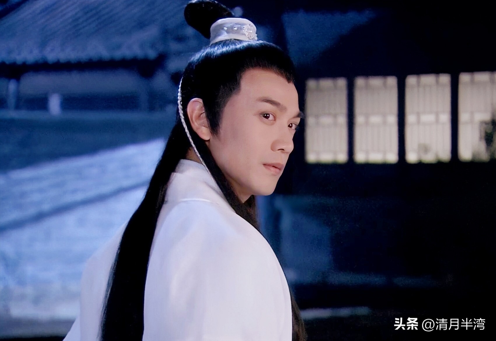 14位老戏骨男演员,扮演楚留香的演员排名哪个最好看