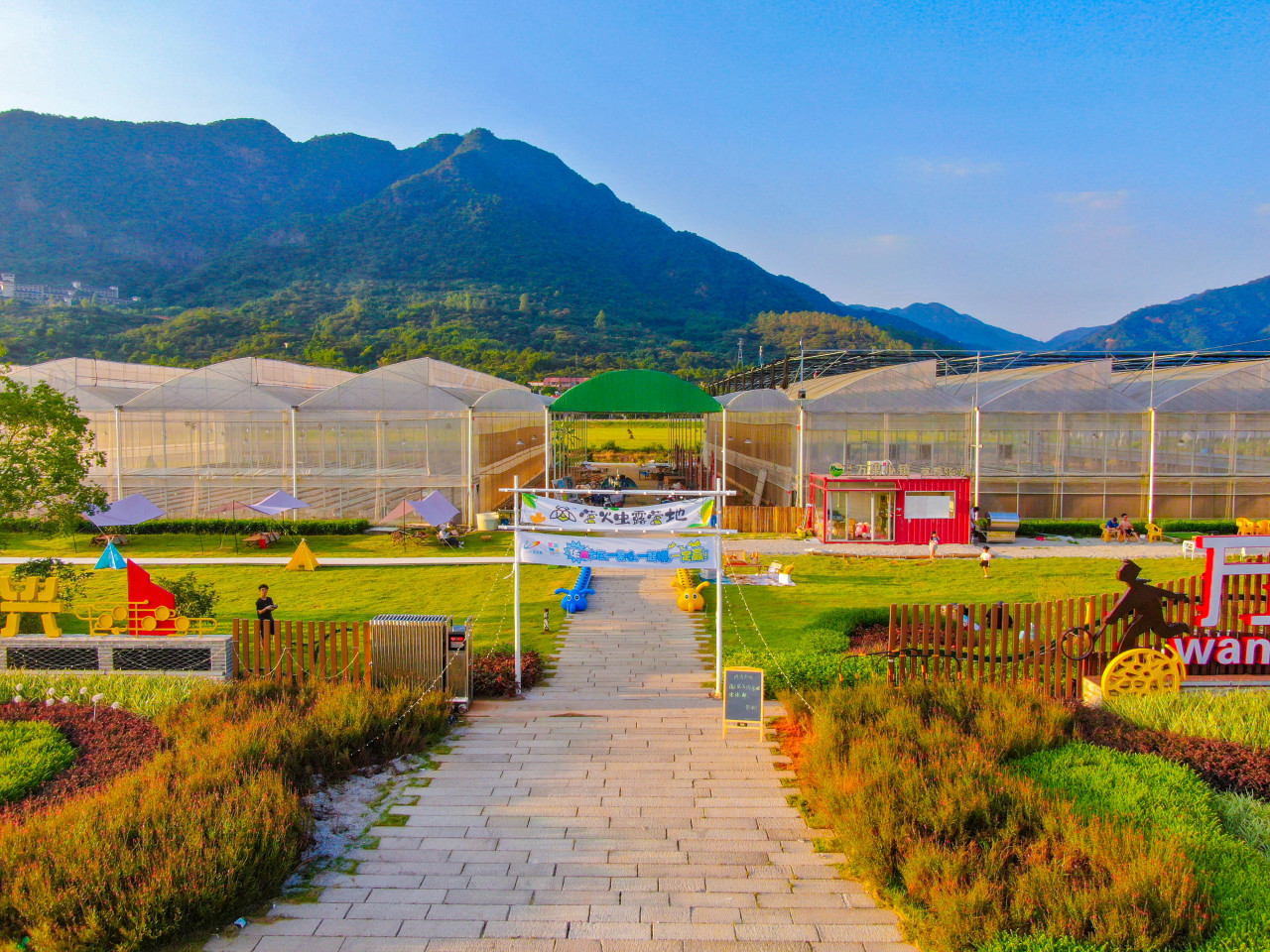 暑假去哪里玩水上乐园广州,夏日玩水好去处广州附近