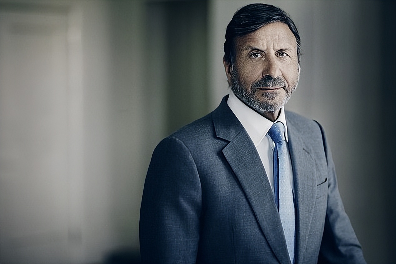 京东2.5亿镑收购英国物流资产！拼多多登陆英国！