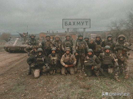 巴赫穆特绞肉机伤亡情况,反复拉锯