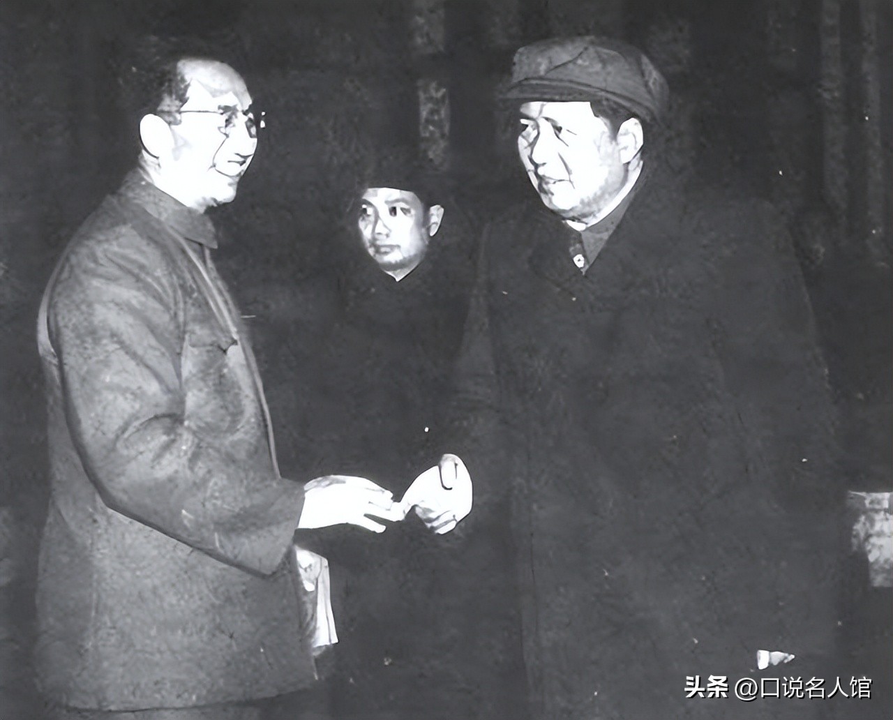毛主席和十大元帅关系如何?九位都曾反对过他,评价却一个比一个高