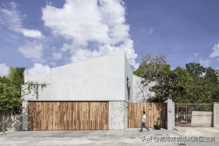 两坡脊屋顶别墅,luxuryvilla湖景6居泳池别墅