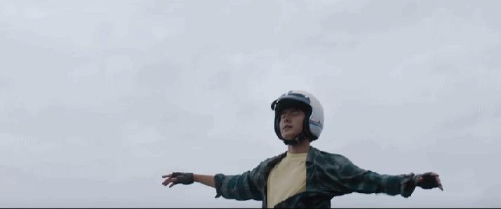 穷小子到广州闯荡，横飞珠江换首日2亿，他太敢了