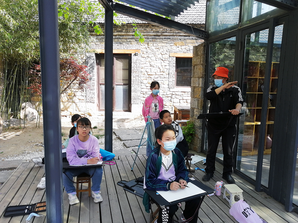 涔″ア鑹烘湳閰掑簵鎷嶆憚,涔″ア鑹烘湳姘戝