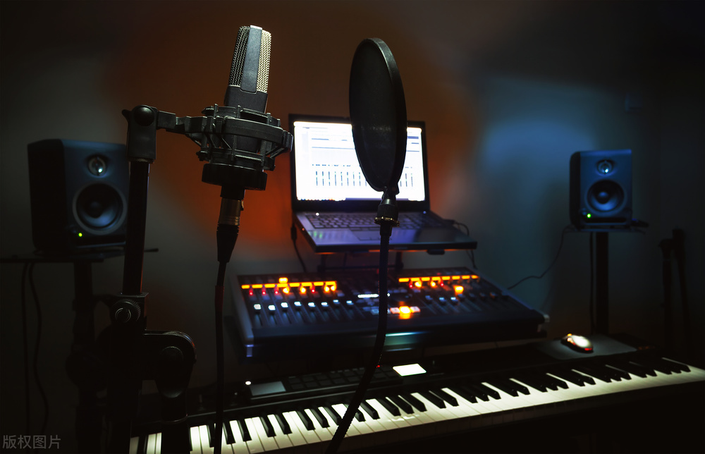 怎么在手机上给视频配音？给自己拍的视频配音用什么软件？