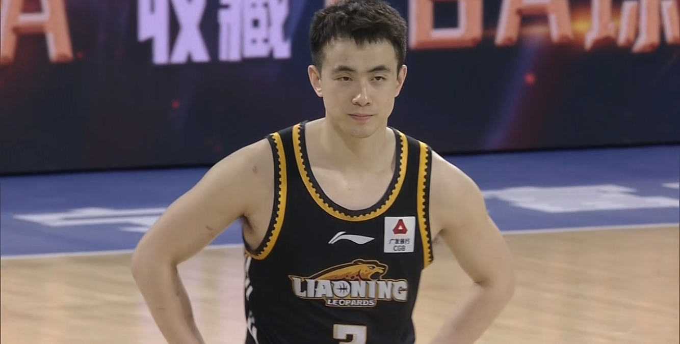 张镇麟4个三分郭艾伦反应,张镇麟46分辽宁加时险胜广东