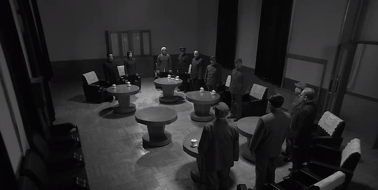 伟人水晶棺有多完美？纯度99.999%可抗8级地震，至今仍无法复制