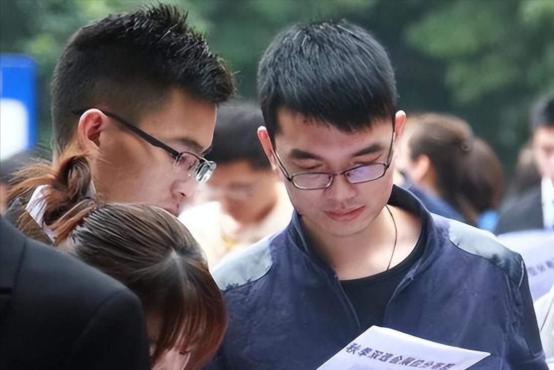 华为员工食堂大曝光,华为员工的伙食标准高清图