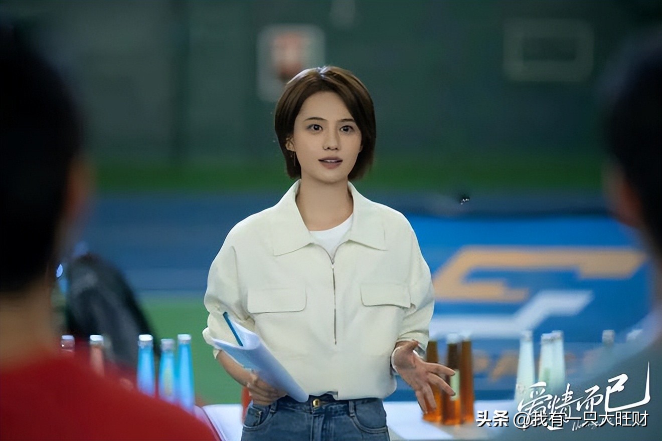 《爱情而已》甜美营养师救赎邋遢教练，真爱来了冷血侠也变恋爱脑