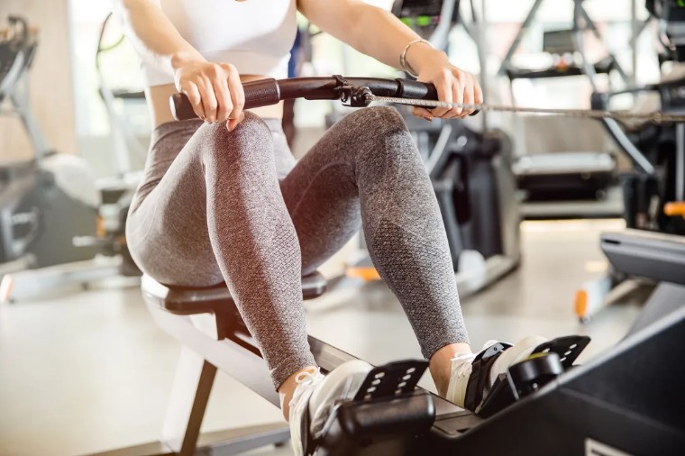 减肥晚上很饿怎么消除饥饿感,减肥饿到胃难受怎么办