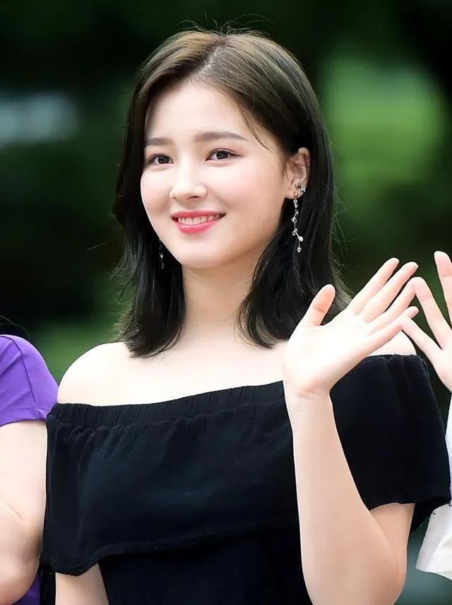 韩国爱豆被偷拍,韩国爱豆被曝出入非法娱乐场所