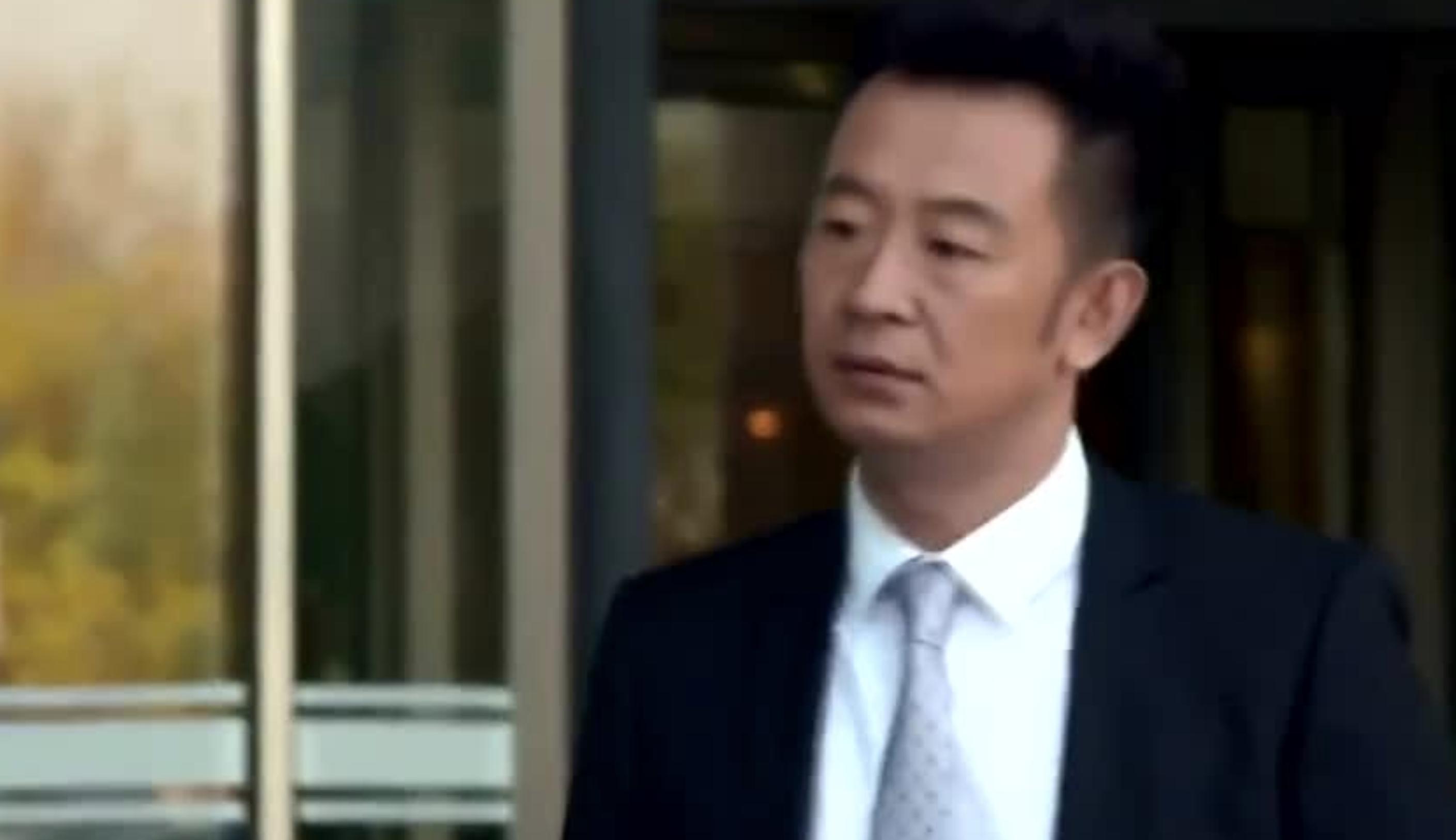 嫁给赌博的男人最后都怎么样了,嫁给家暴男和吃喝嫖赌的男人结果