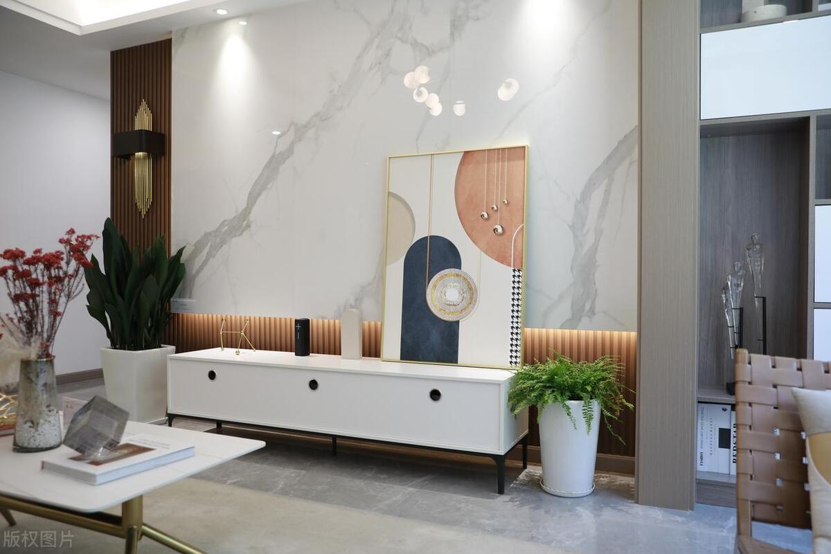 电视柜悬空高度和电视高度,电视柜高度与沙发坐垫高度