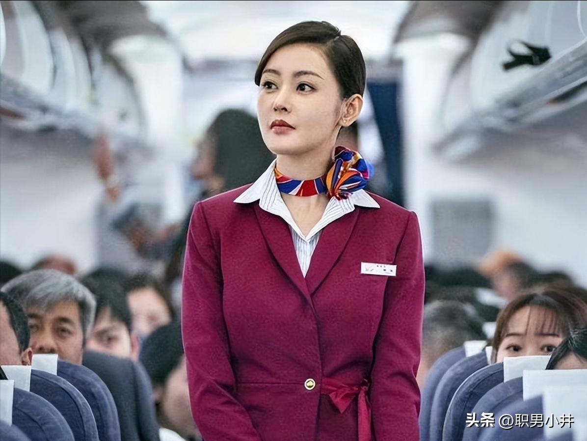 空姐退休后一般都去做什么工作,中国空姐一般多久退休