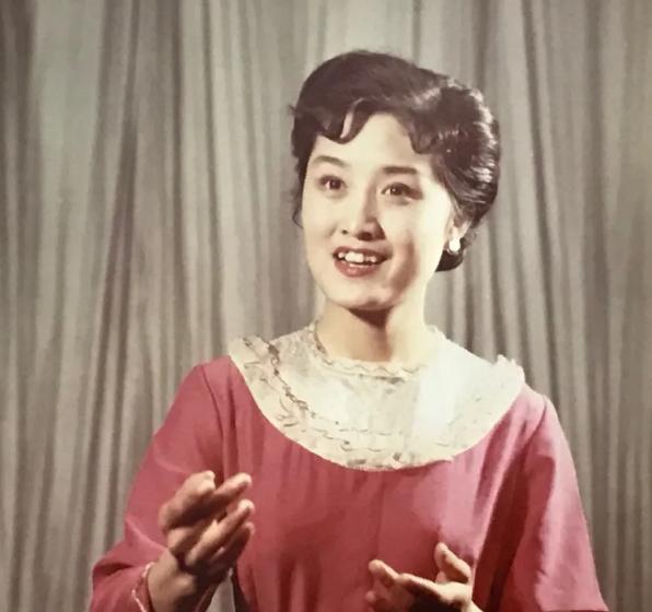 姚贝娜眼角膜捐献全纪录,姚贝娜拒绝化疗了吗