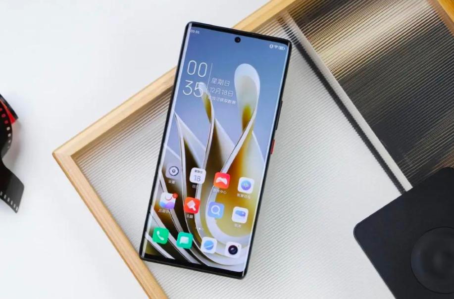 买手机有没有必要买高端机,不着急买手机2019年买这几款