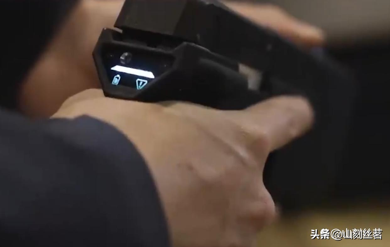 iphone最新折叠手枪,苹果手机手枪全新