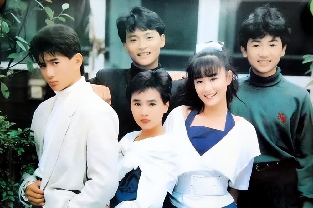 60岁的刘德华现场演唱,57岁刘德华开20场演唱会