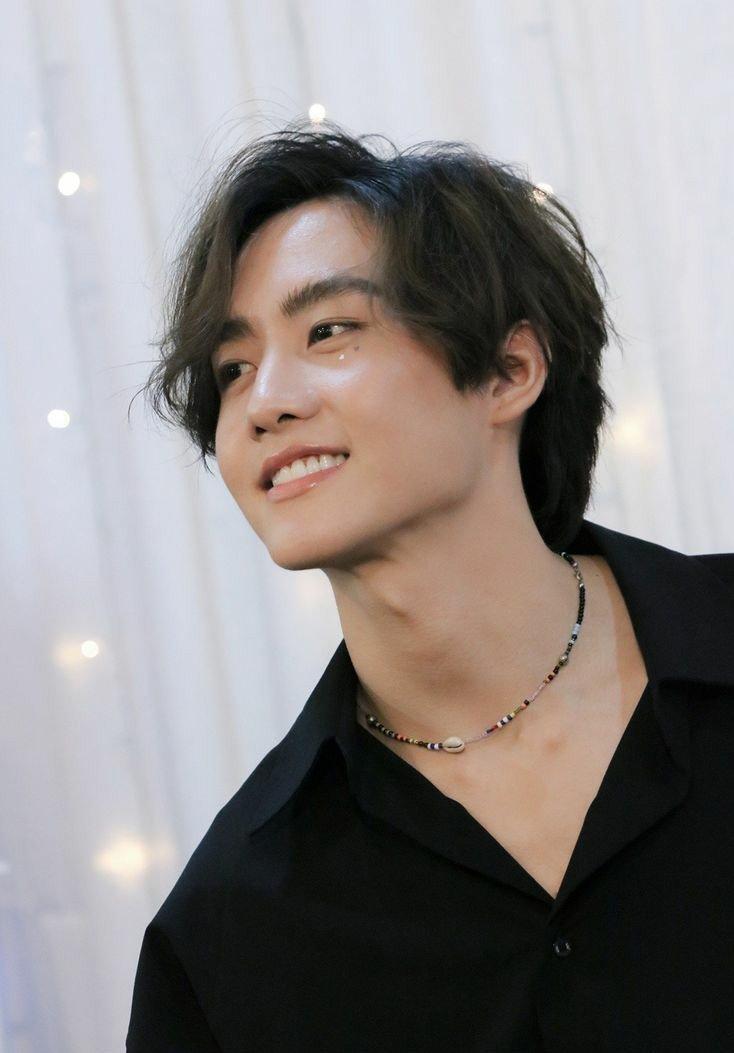 他泰一眼万年的外观2:南农的酒窝,呆的喉结,普明的耳边痣