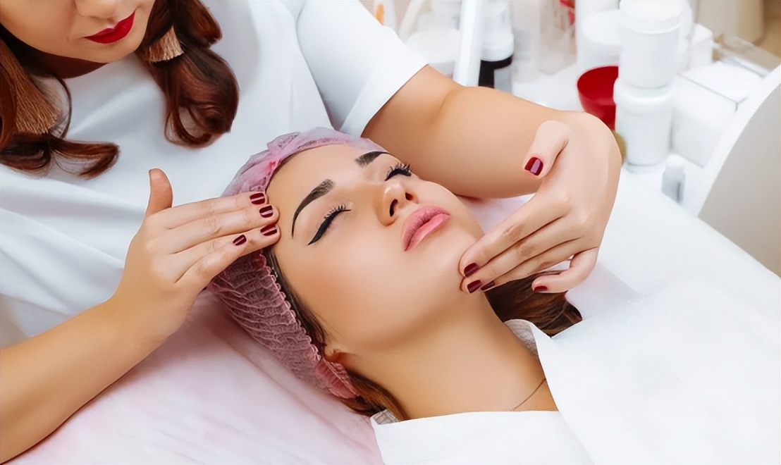 40岁女人皮肤怎么才能变好,40岁女人要怎么养才让皮肤变紧