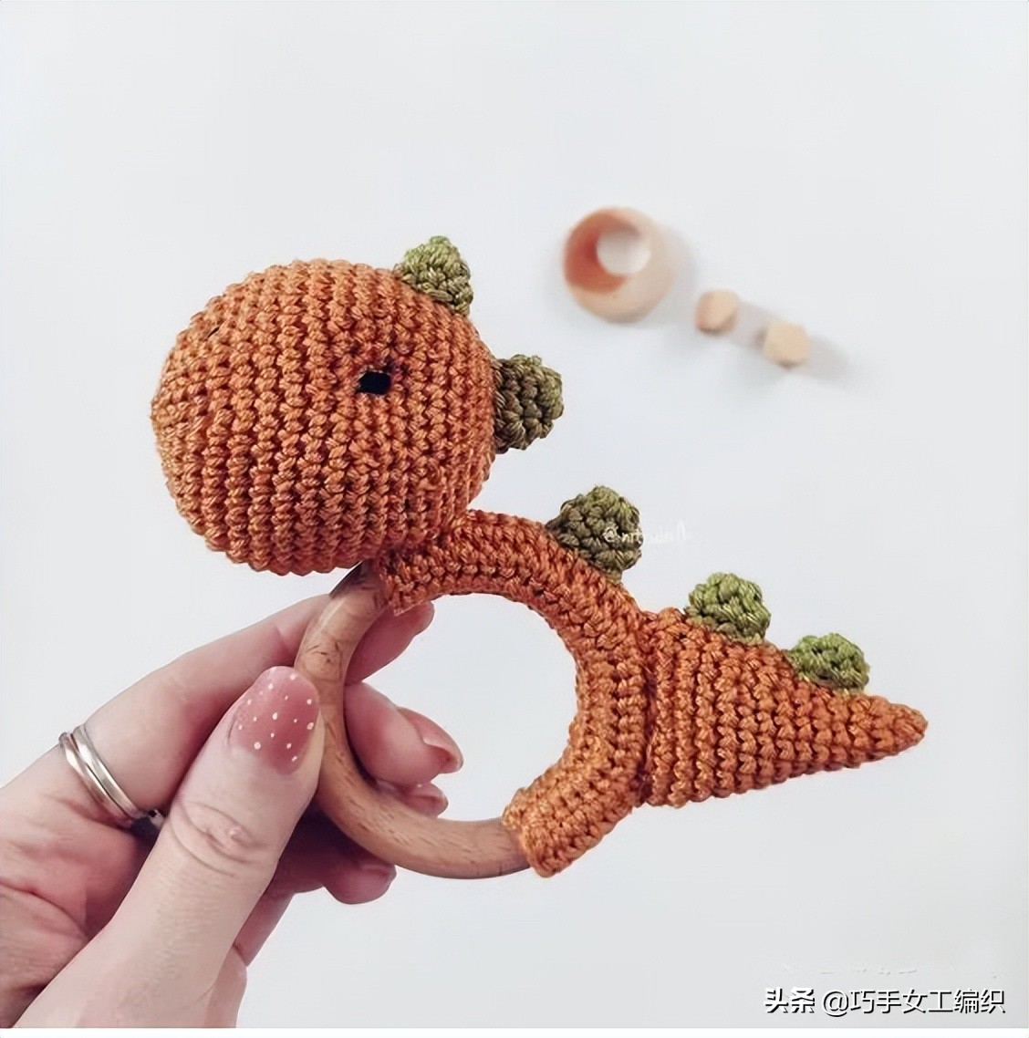 钩出超可爱迷你小玩偶,钩出超可爱的迷你小玩偶