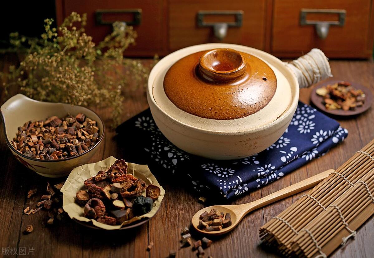 脸部出汗止汗方法,中医治脸上汗斑的最佳方法