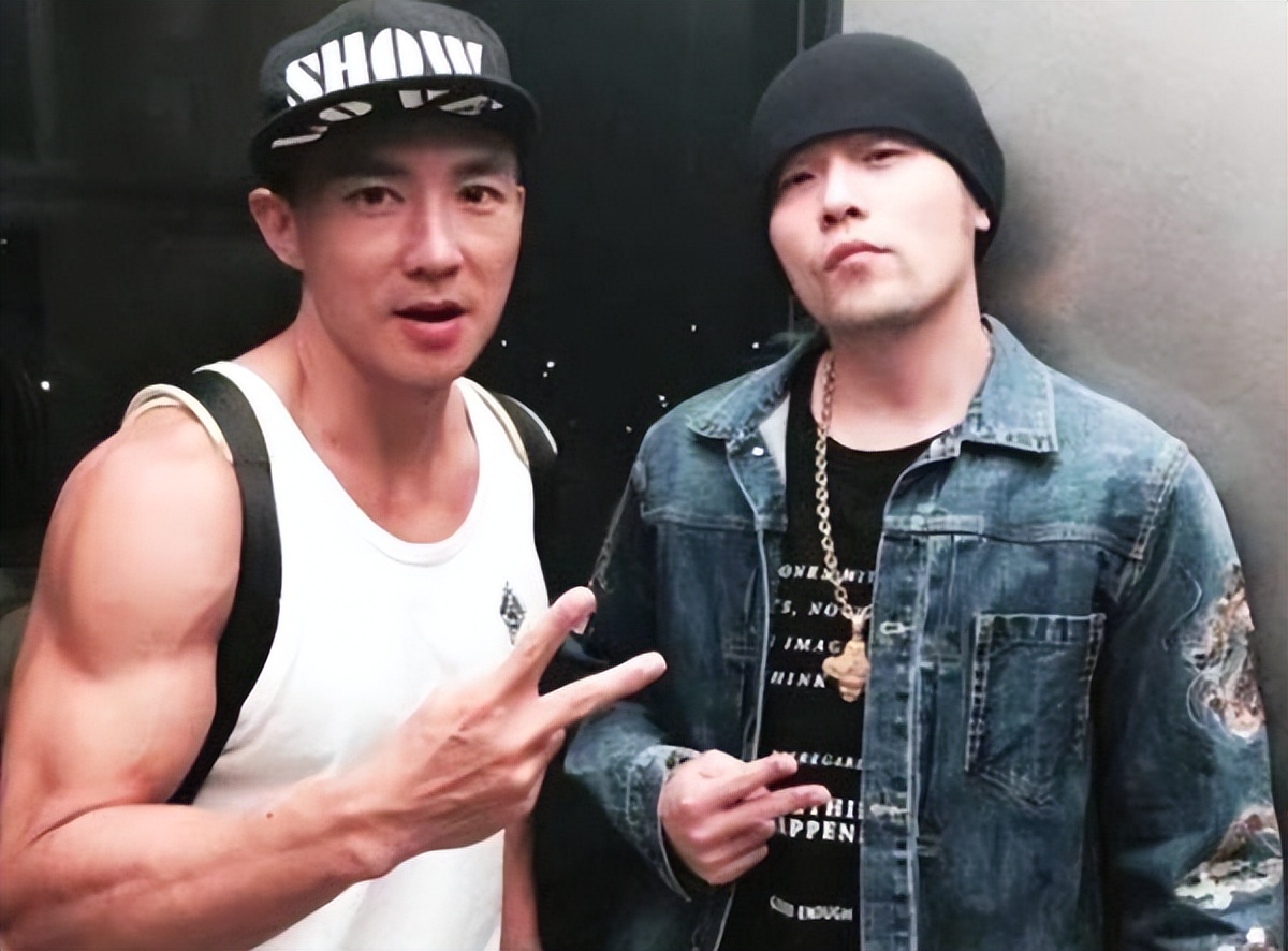 刘畊宏谈夫妻性格,刘畊宏跟老婆的感情是真好吗