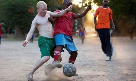 非洲版“唐僧”：血液堪比黄金遗骸可卖上百万，警方束手无策