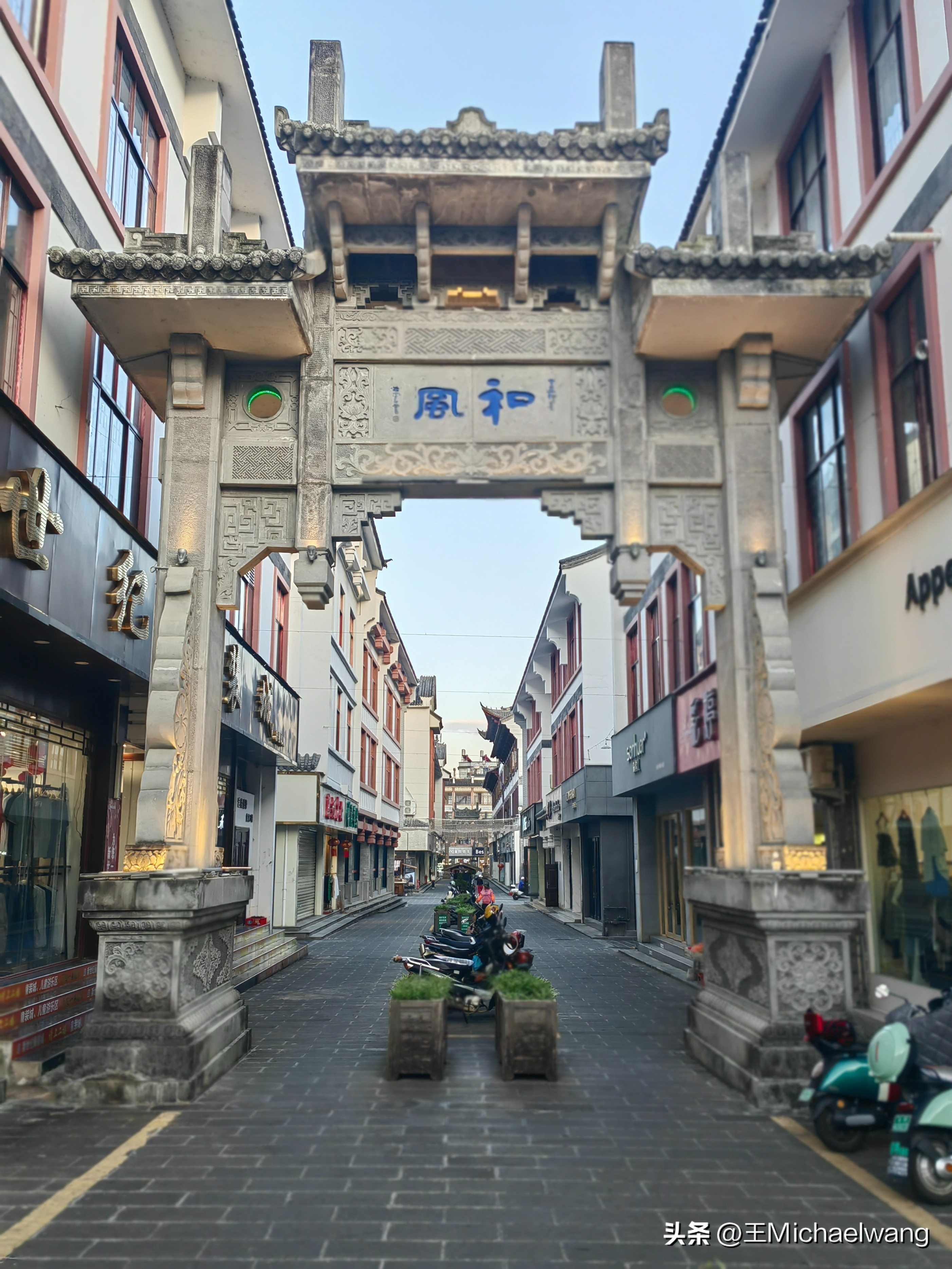 走云南到拉萨219国道好走吗,从云南到拉萨旅游