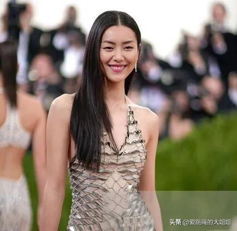 最美女足门将赵丽娜,中国女足门将赵丽娜与朱钰谁厉害