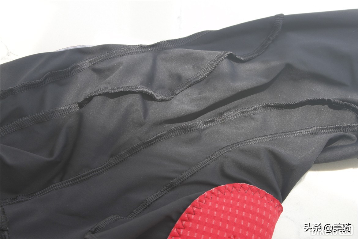 迪卡侬7分裤测评,迪卡侬基础款骑行裤测评
