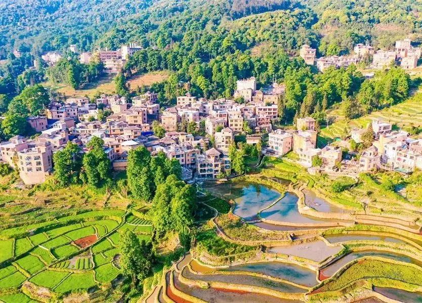 川西云南深度自驾游最佳攻略,滇东南西南大环线旅游