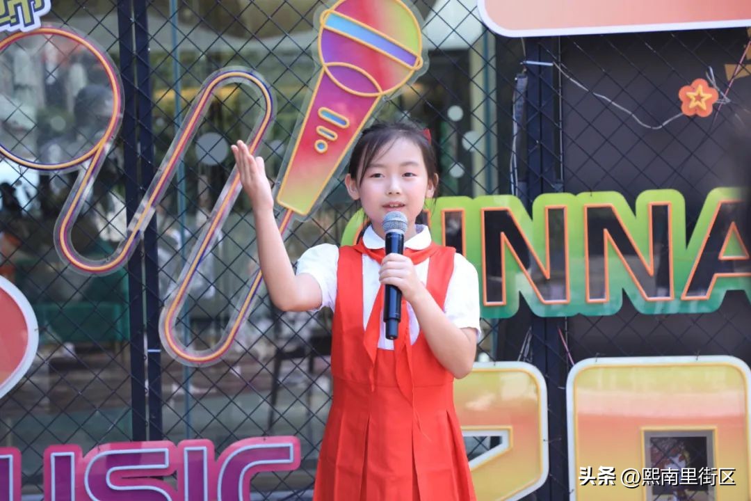 小学迎国庆快闪歌唱祖国,快闪庆祝祖国生日小学生