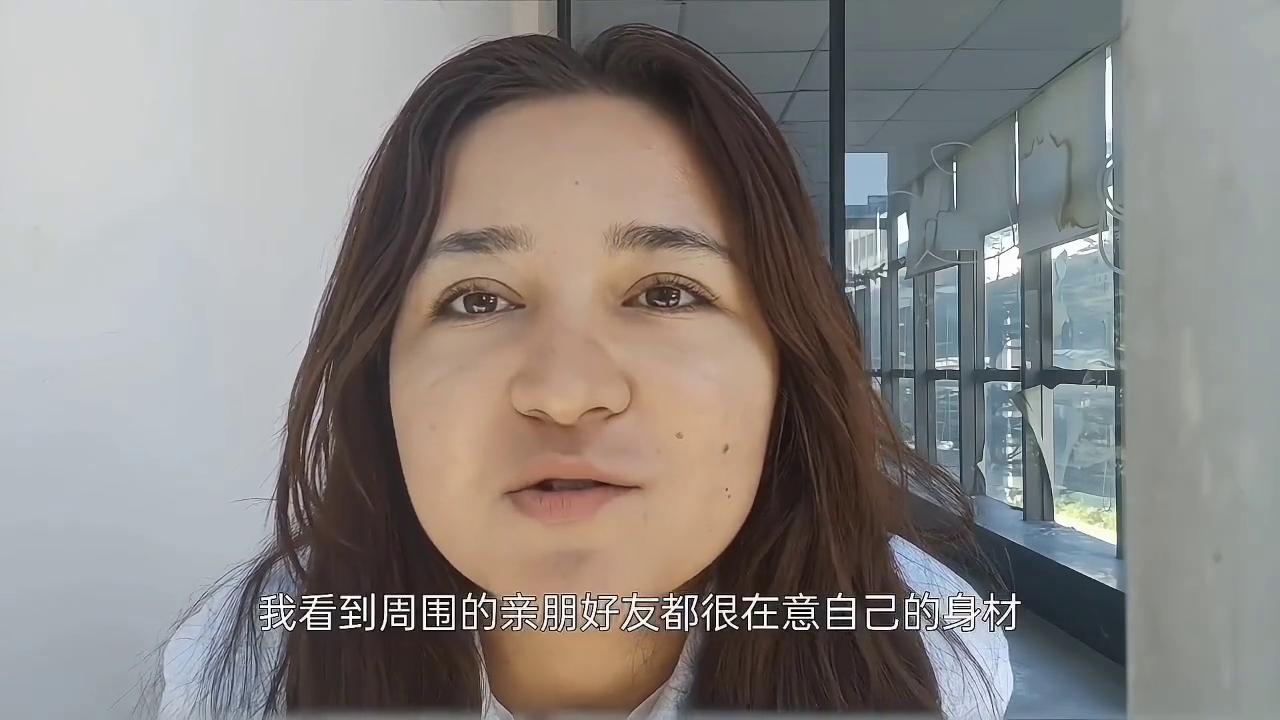 对，我的锁骨离家出走了，再也没有回来#减肥