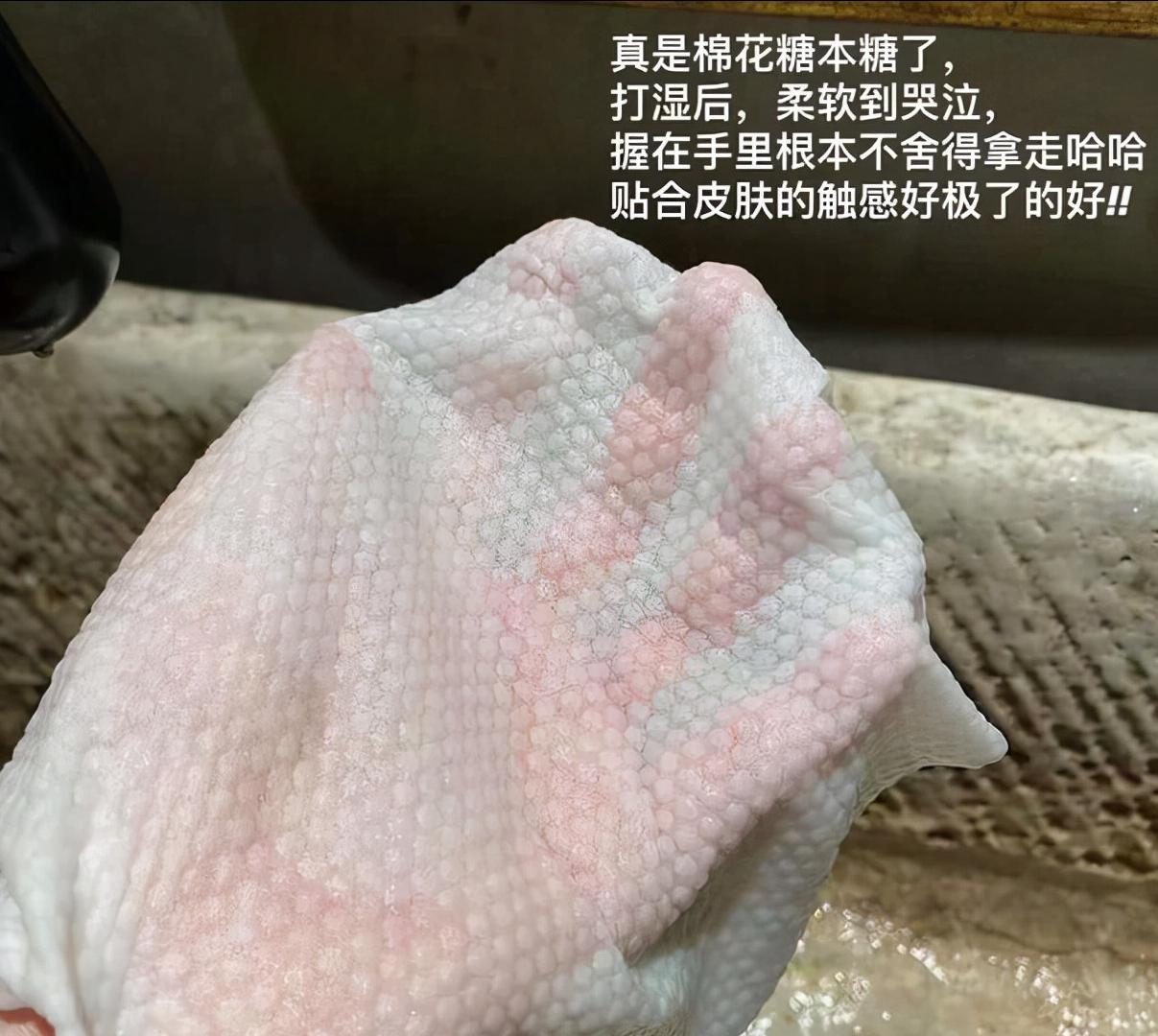 夏天毛巾有臭味用什么方法洗最好,毛巾用久了有异味发硬咋处理