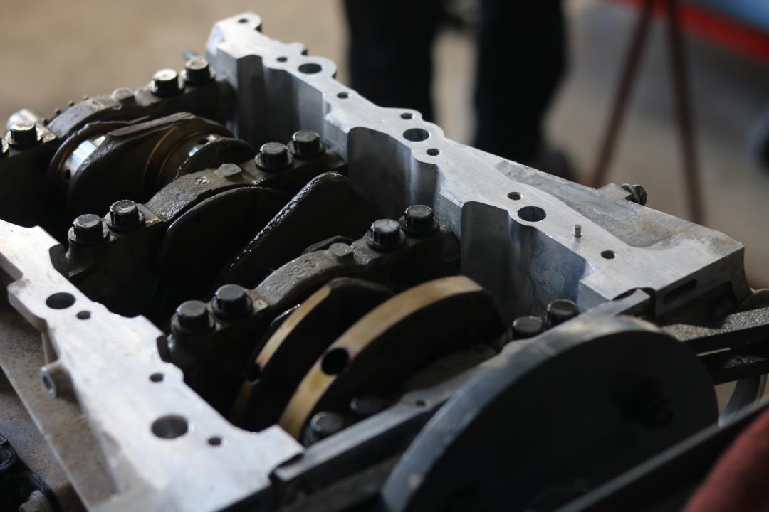 06年丰田霸道汽车翻新全过程,从山西拉回来的车