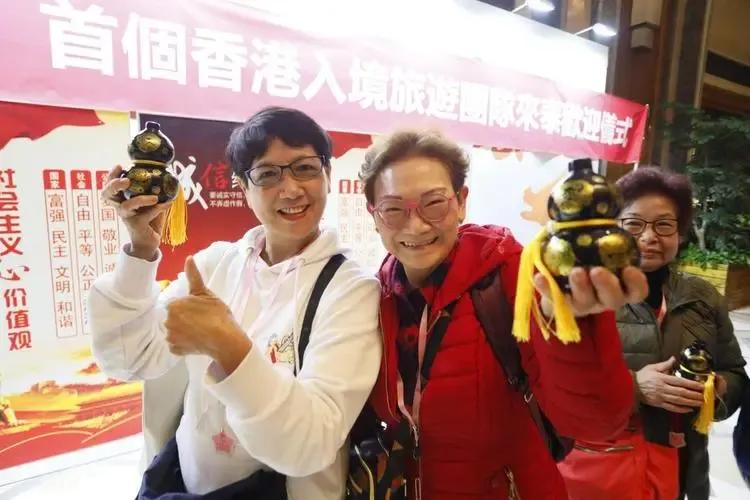 香港游客到大陆玩,香港旅游内地游客